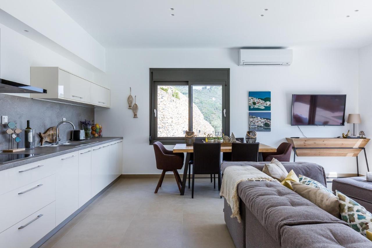 Villa Politimi Luxury Retreat Skopelos Exterior foto